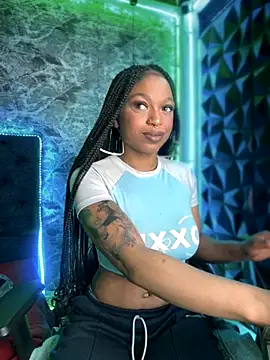 Snapshot of Melany_Williams chatting on 12, 9, 2025 Melany Williams online show from 12, 9, 2025