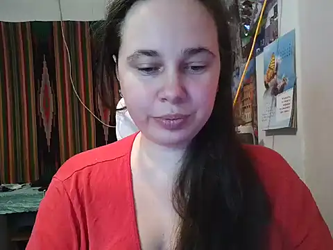 Snapshot of Cora_Maro chatting on 5, 3, 2025 Cora Maro online show from 5, 3, 2025