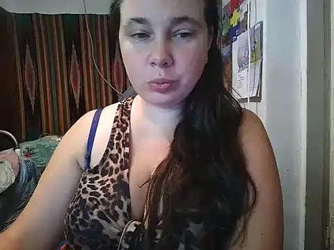 Snapshot of Cora_Maro chatting on 9, 9, 2025 Cora Maro online show from 9, 9, 2025