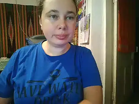 Snapshot of Cora_Maro chatting on 12, 9, 2025 Cora Maro online show from 12, 9, 2025