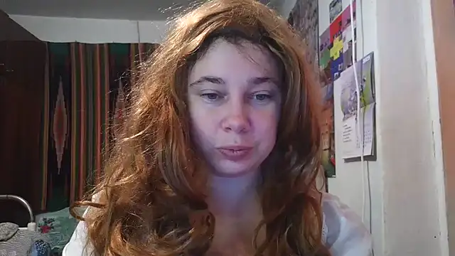 Snapshot of Cora_Maro chatting on 16, 9, 2025 Cora Maro online show from 16, 9, 2025