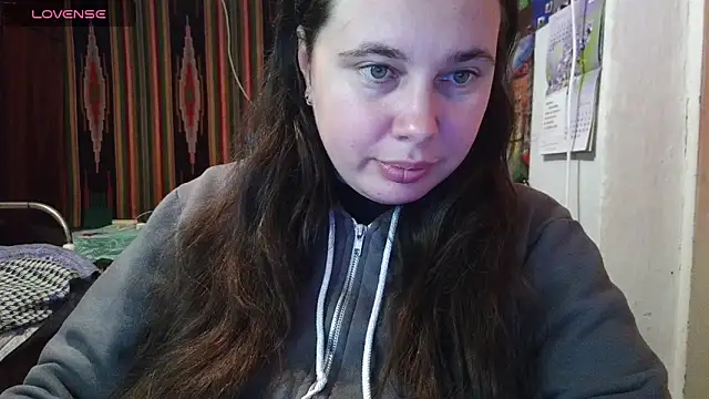 Snapshot of Cora_Maro chatting on 3, 10, 2025 Cora Maro online show from 3, 10, 2025