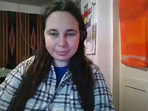 Snapshot of Cora_Maro chatting on 12, 10, 2025 Cora Maro online show from 12, 10, 2025