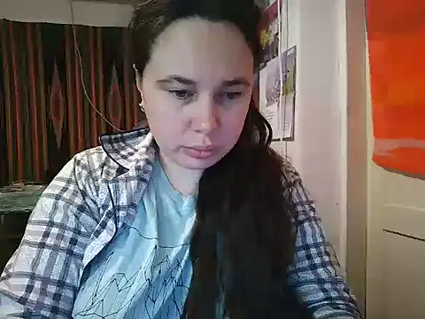 Snapshot of Cora_Maro chatting on 12, 10, 2025 Cora Maro online show from 12, 10, 2025