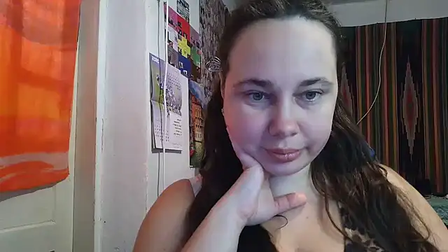 Snapshot of Cora_Maro chatting on 15, 10, 2025 Cora Maro online show from 15, 10, 2025