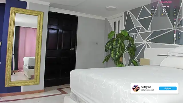 charolbruce 1 online show from 17, 9, 2025