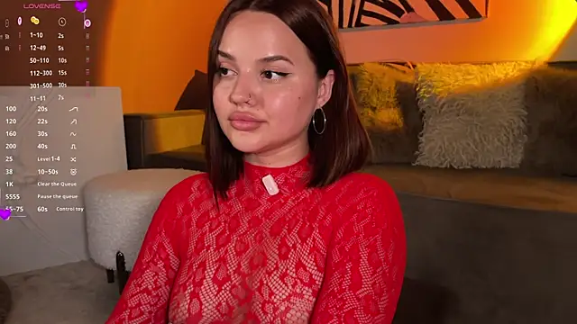 Li Amelie  online show from 6, 7, 2026