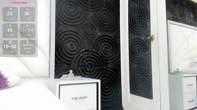 AbigailWilliams  online show from 18, 11, 2025