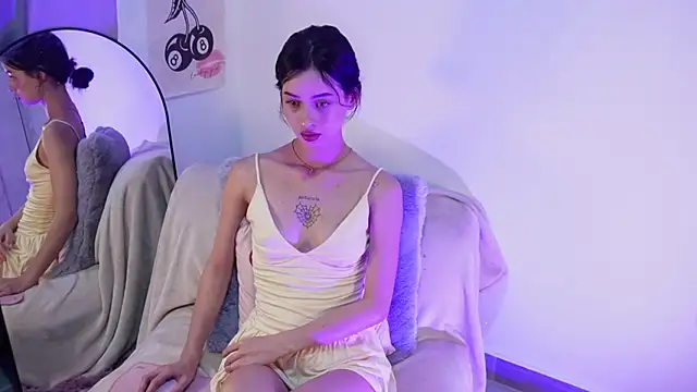 Snapshot of salome-brown chatting on 13, 3, 2026 salome-brown online show from 13, 3, 2026
