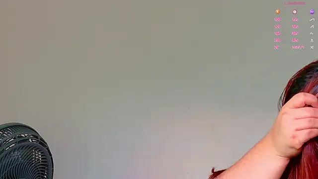 Snapshot of Gaby_Vegaa chatting on 14, 11, 2025 Gaby Vegaa online show from 14, 11, 2025