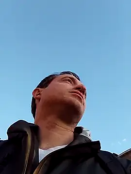 Snapshot of openlegsforyou chatting on 25, 9, 2025 openlegsforyou online show from 25, 9, 2025