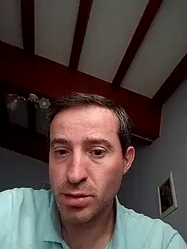 Snapshot of openlegsforyou chatting on 9, 10, 2025 openlegsforyou online show from 9, 10, 2025