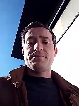 Snapshot of openlegsforyou chatting on 18, 10, 2025 openlegsforyou online show from 18, 10, 2025