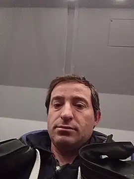 Snapshot of openlegsforyou chatting on 15, 12, 2025 openlegsforyou online show from 15, 12, 2025