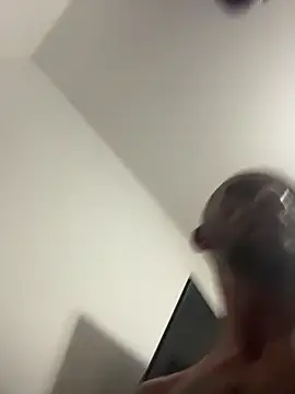 Snapshot of DaddySonBR chatting on 14, 12, 2025 DaddySonBR online show from 14, 12, 2025