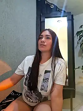 Snapshot of emmily_d chatting on 18, 1, 2025 emmily d online show from 18, 1, 2025