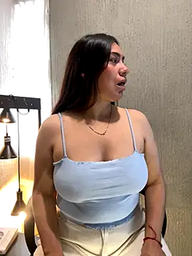 Snapshot of emmily_d chatting on 30, 9, 2025 emmily d online show from 30, 9, 2025