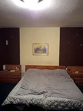 Snapshot of Marecki5231 chatting on 18, 12, 2025 Marecki5231 online show from 18, 12, 2025