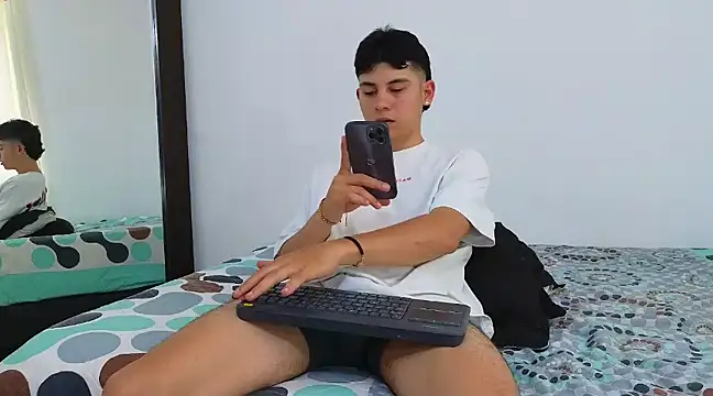 Snapshot of Deam_Broowm chatting on 13, 2, 2025 Deam Broowm online show from 13, 2, 2025