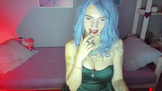 Snapshot of AnneTenet chatting on 13, 1, 2025 AnneTenet online show from 13, 1, 2025