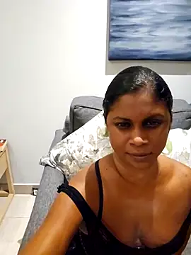 Snapshot of Sensual_indian7 chatting on 6, 3, 2025 Sensual indian7 online show from 6, 3, 2025