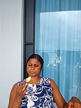 Snapshot of Sensual_indian7 chatting on 10, 3, 2025 Sensual indian7 online show from 10, 3, 2025