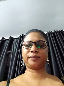 Snapshot of Sensual_indian7 chatting on 9, 10, 2025 Sensual indian7 online show from 9, 10, 2025