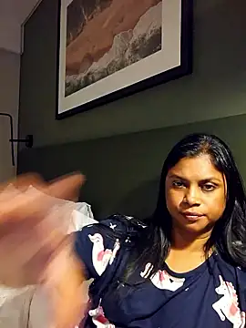 Snapshot of Sensual_indian7 chatting on 31, 10, 2025 Sensual indian7 online show from 31, 10, 2025