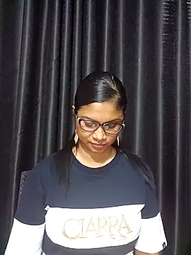 Snapshot of Sensual_indian7 chatting on 30, 11, 2025 Sensual indian7 online show from 30, 11, 2025