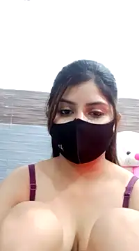 Snapshot of Hoty-Shivangi chatting on 15, 12, 2024 Hoty-Shivangi online show from 15, 12, 2024