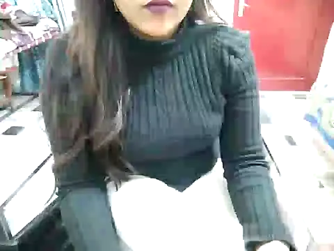 Snapshot of aarushi_sharmaa chatting on 24, 1, 2025 aarushi sharmaa online show from 24, 1, 2025