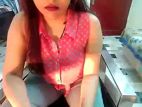 Snapshot of aarushi_sharmaa chatting on 1, 2, 2025 aarushi sharmaa online show from 1, 2, 2025