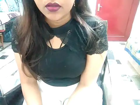 Snapshot of aarushi_sharmaa chatting on 15, 2, 2025 aarushi sharmaa online show from 15, 2, 2025