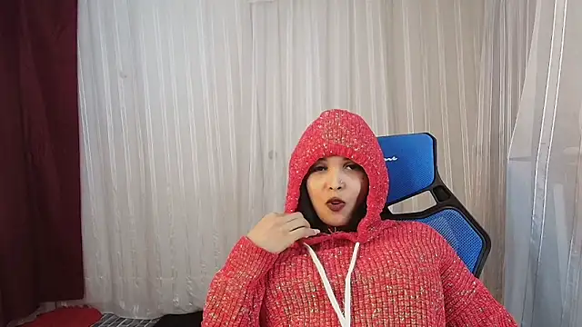MOMMYJEVAA online show from 17, 6, 2026