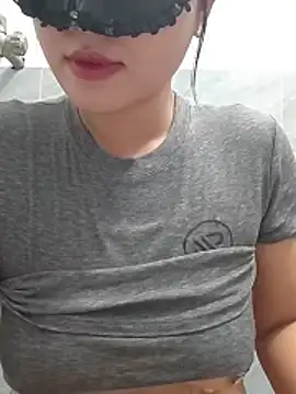 girldam95 online show from 18, 7, 2026