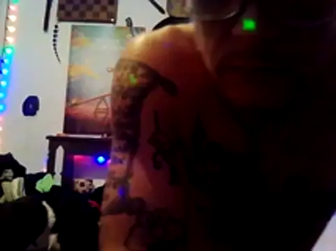 Buffshagswell online show from 8, 11, 2025