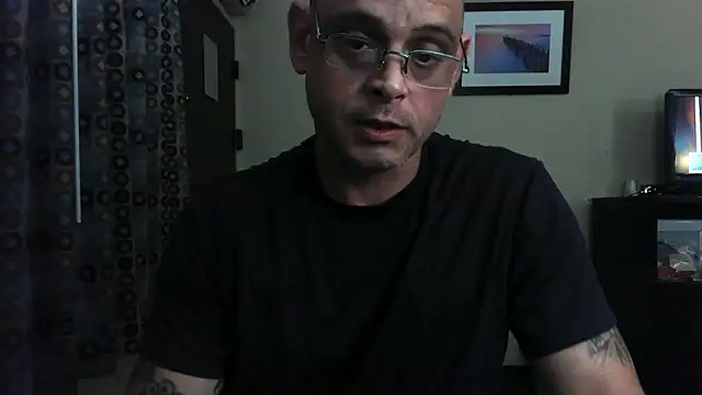 Snapshot of Buffshagswell chatting on 16, 5, 2026 Buffshagswell online show from 16, 5, 2026