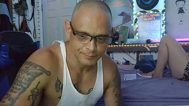 Snapshot of Buffshagswell chatting on 25, 6, 2026 Buffshagswell online show from 25, 6, 2026
