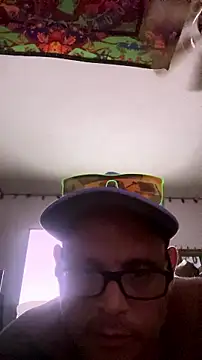 Snapshot of Buffshagswell chatting on 19, 7, 2026 Buffshagswell online show from 19, 7, 2026