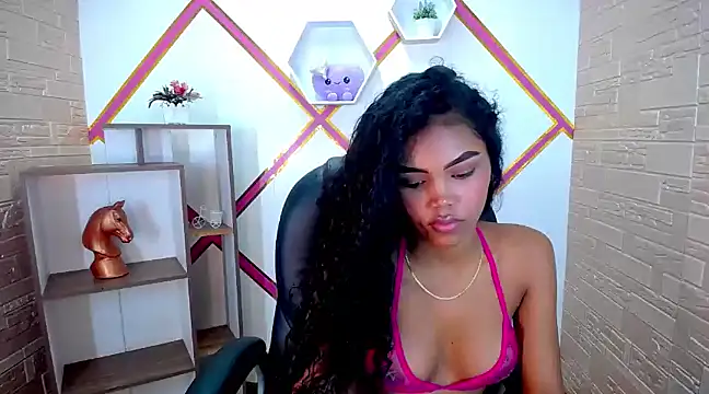 Snapshot of Melody_Stan chatting on 17, 2, 2025 Melody Stan online show from 17, 2, 2025