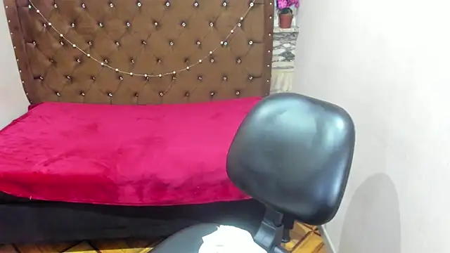Snapshot of Angelchristix chatting on 18, 1, 2025 Angelchristix online show from 18, 1, 2025