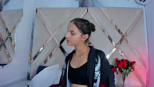 ninaht online show from 20, 10, 2025