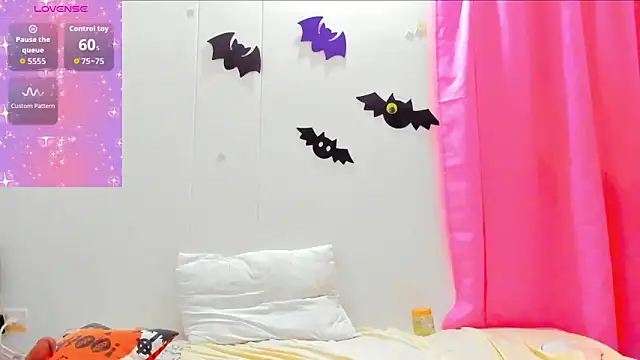 Snapshot of Natasha_by chatting on 6, 11, 2025 Natasha by online show from 6, 11, 2025