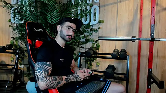 Snapshot of Austin_bolt chatting on 14, 1, 2025 Austin bolt online show from 14, 1, 2025