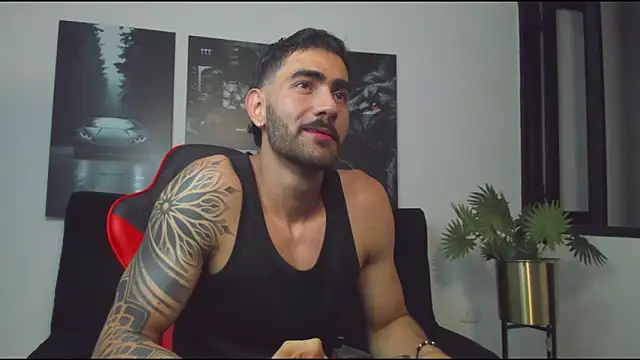 Snapshot of Austin_bolt chatting on 6, 3, 2025 Austin bolt online show from 6, 3, 2025