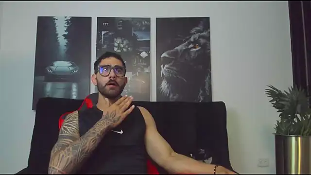 Snapshot of Austin_bolt chatting on 13, 3, 2025 Austin bolt online show from 13, 3, 2025