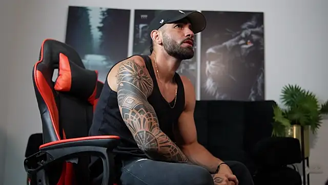 Snapshot of Austin_bolt chatting on 11, 9, 2025 Austin bolt online show from 11, 9, 2025