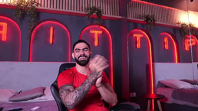 Snapshot of Austin_bolt chatting on 23, 9, 2025 Austin bolt online show from 23, 9, 2025