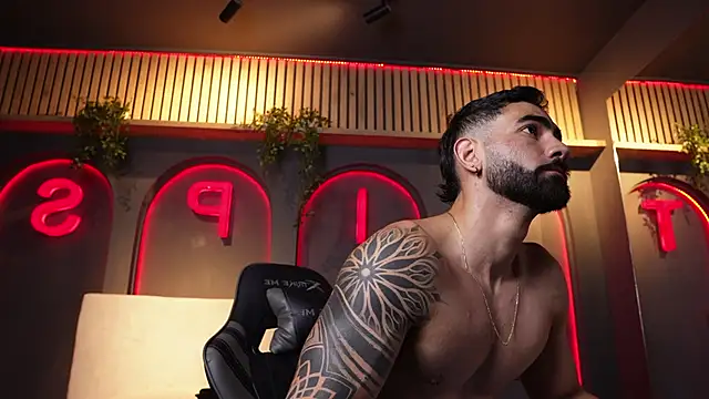 Snapshot of Austin_bolt chatting on 29, 9, 2025 Austin bolt online show from 29, 9, 2025