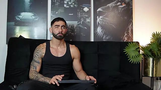 Snapshot of Austin_bolt chatting on 5, 10, 2025 Austin bolt online show from 5, 10, 2025